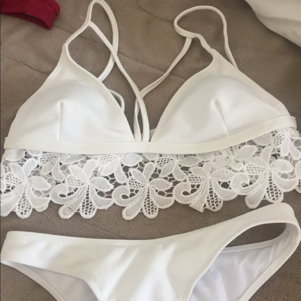 Cute bikini NEVER WORN